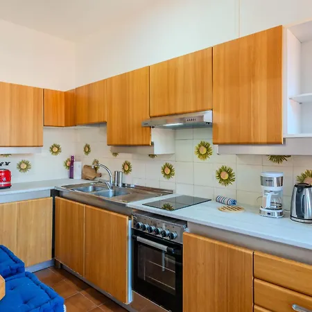 Daire Blu & By Interhome *