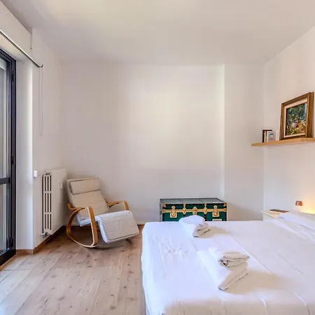 Blu & By Interhome Dervio