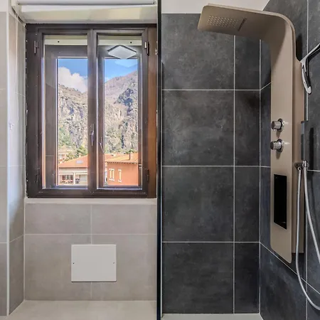 Blu & By Interhome * Dervio